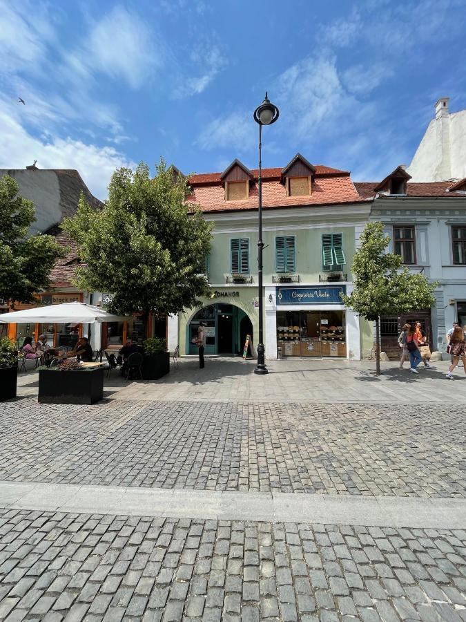 Апартаменты Moldos Haus Сибиу Экстерьер фото
